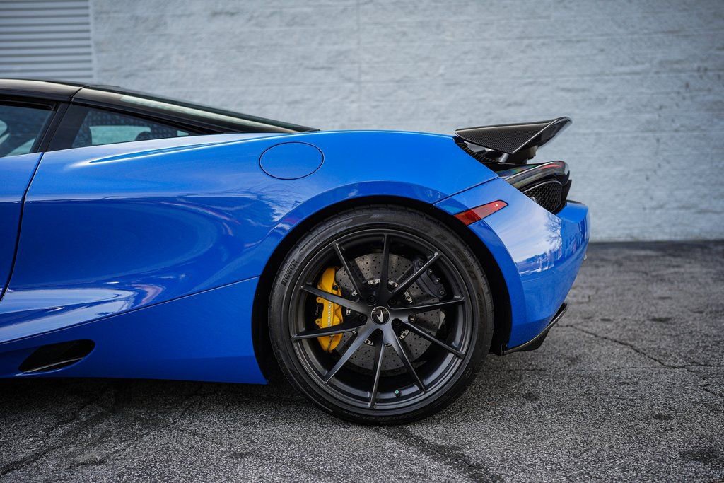 Used 2020 McLaren 720S Performance photo 13