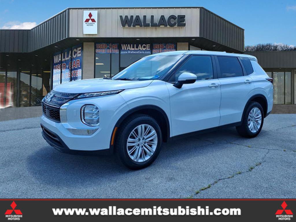 Used 2024 Mitsubishi Outlander ES