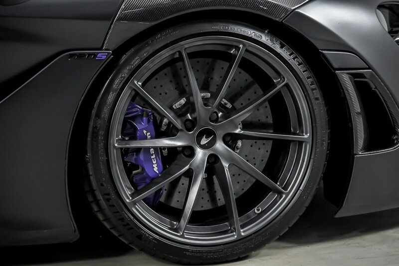 Used 2019 McLaren 720S photo 19
