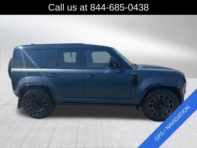 2026 Land Rover Defender 110