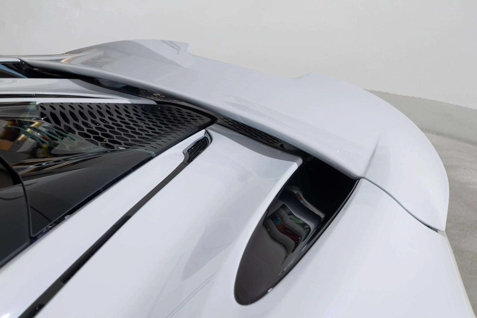 New 2026 McLaren 750S photo 17