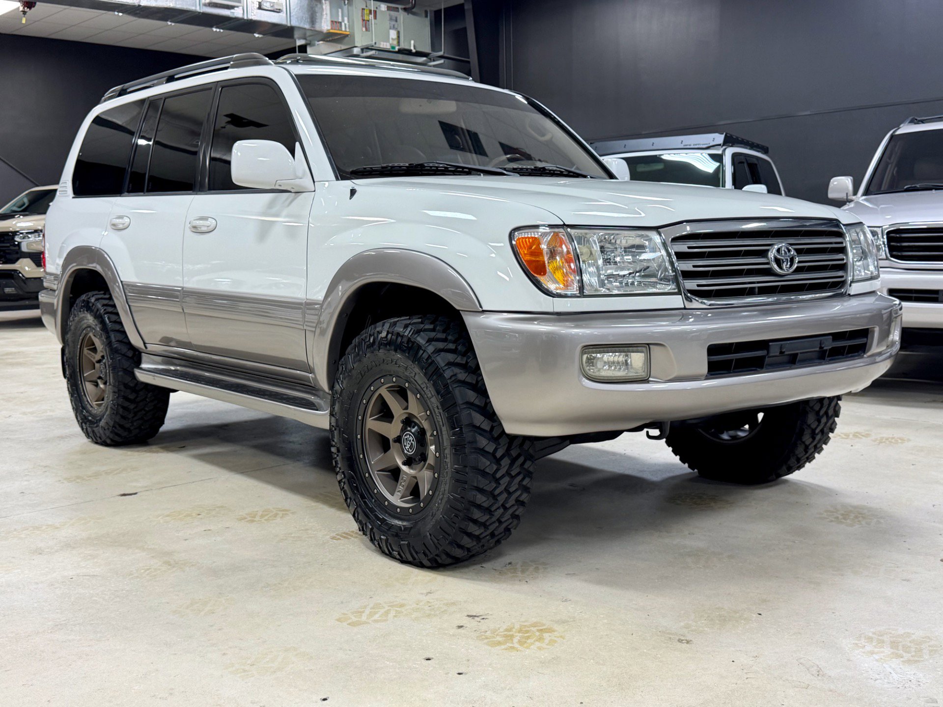 Used 2004 Toyota Land Cruiser