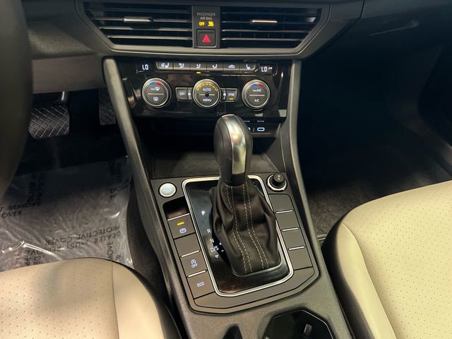 2020 Volkswagen Jetta R-Line