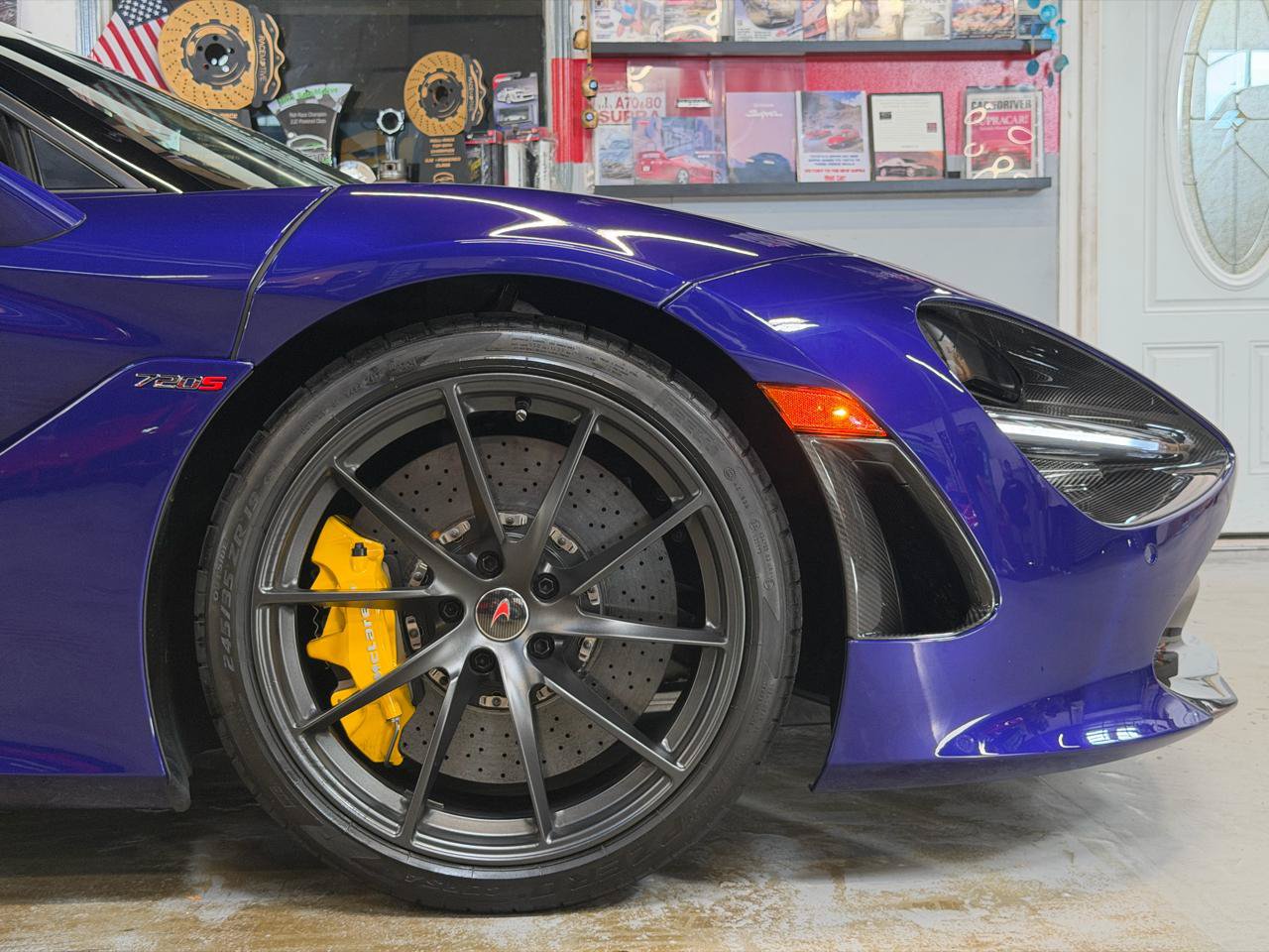 Used 2018 McLaren 720S photo 26