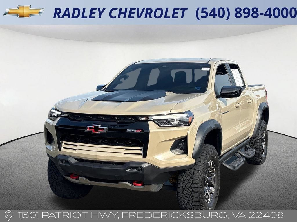 Used 2024 Chevrolet Colorado ZR2 w/ Technology Package