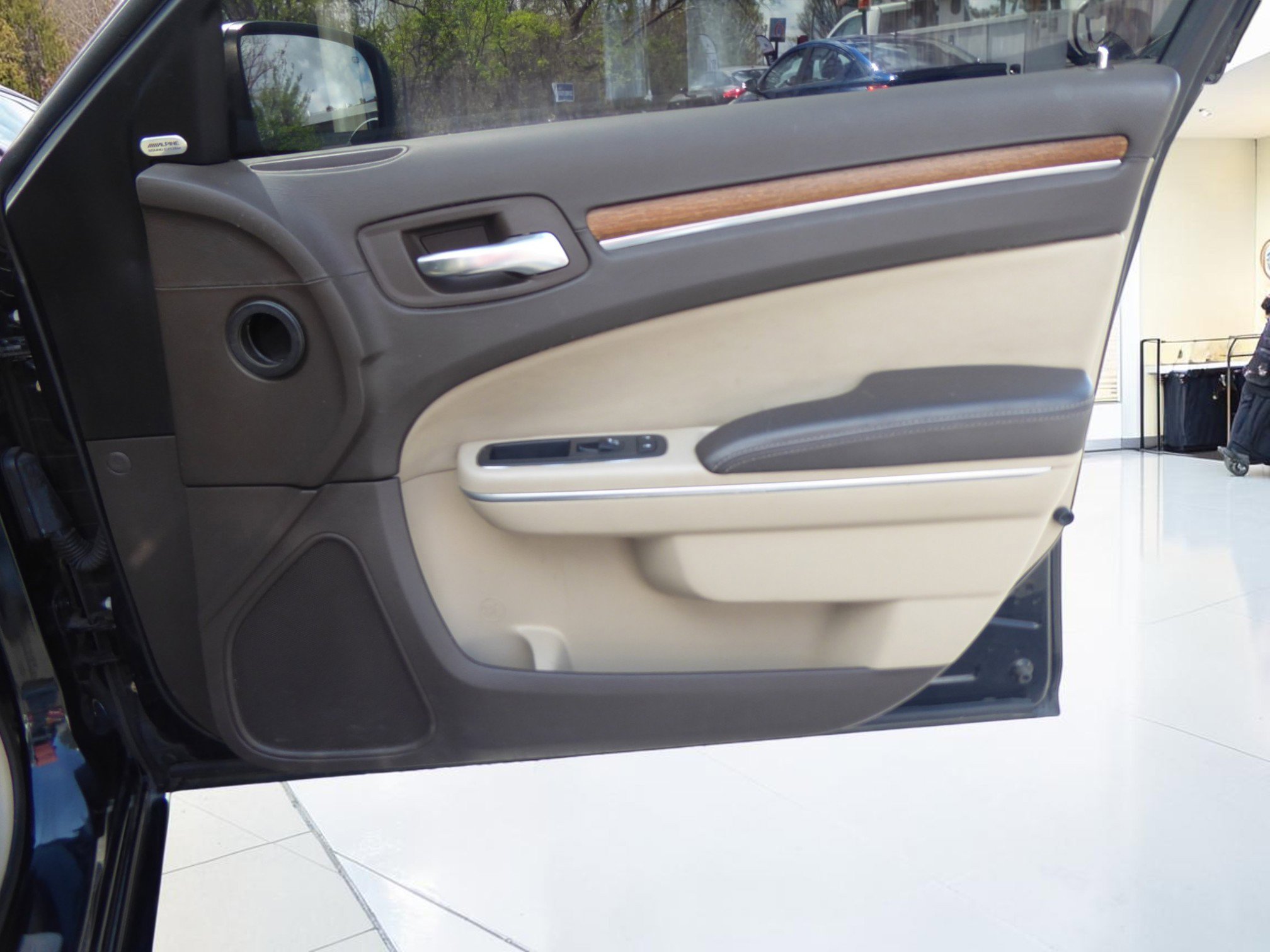 2013 Chrysler 300 C Luxury Series