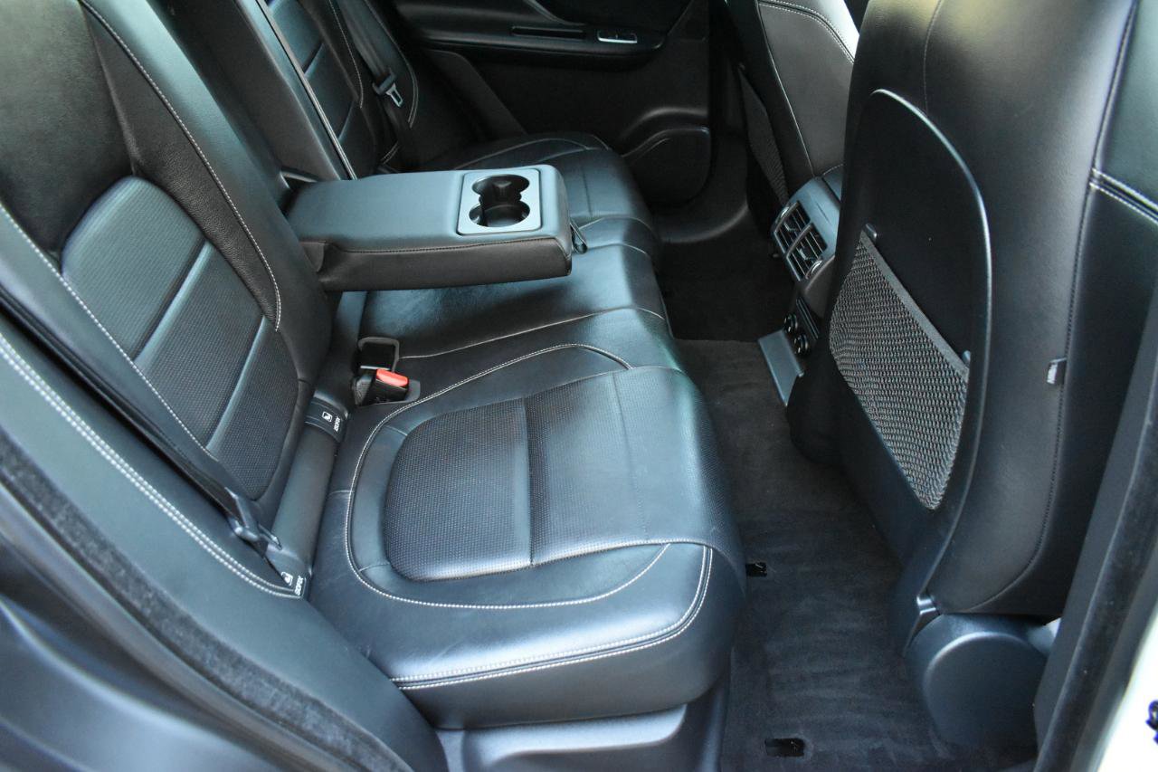 2018 Jaguar F-Pace S