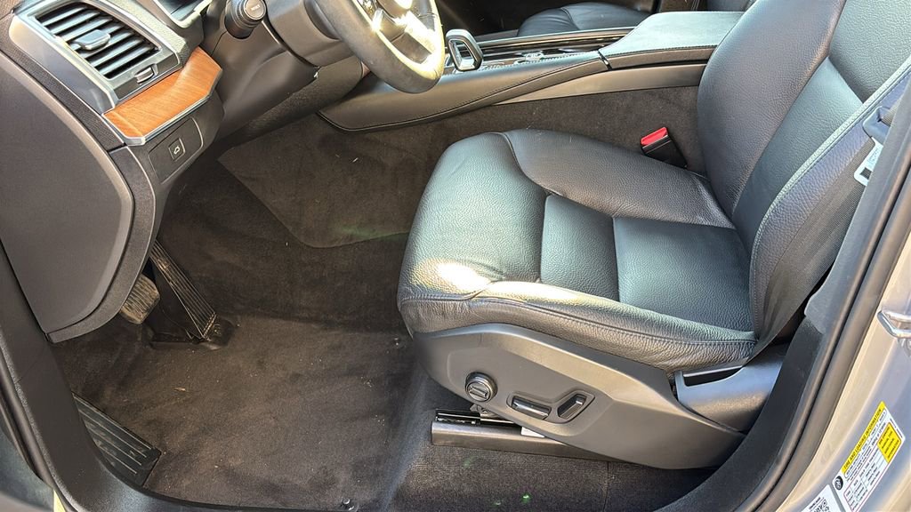 2023 Volvo Xc90 B6 Core