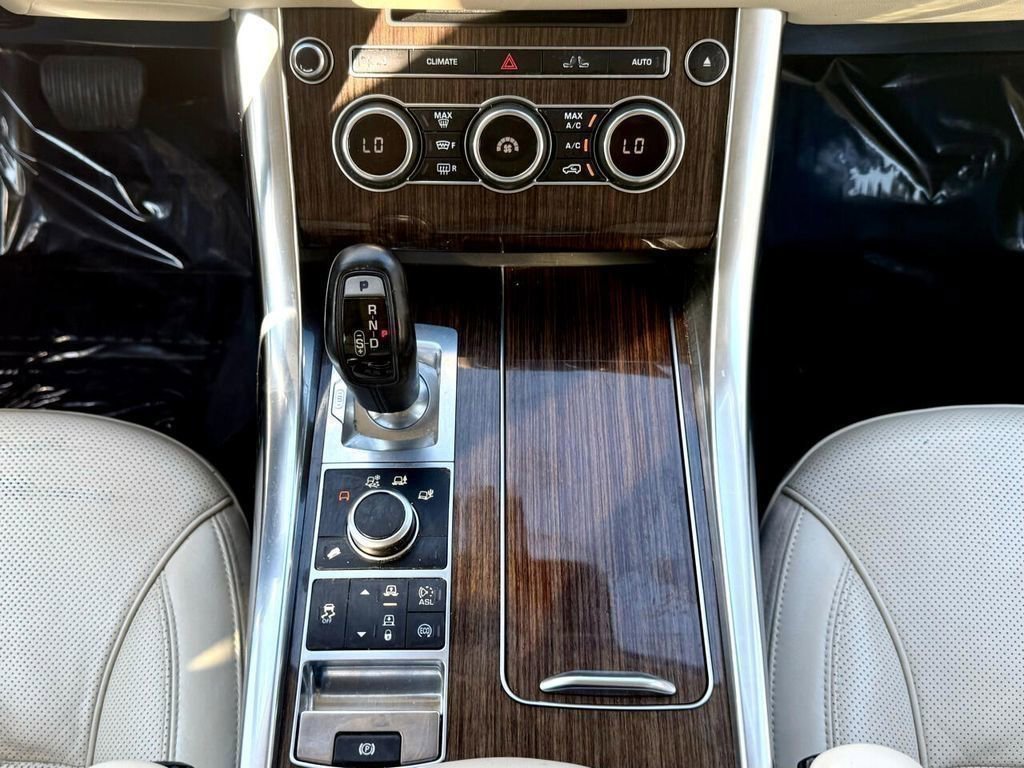 2014 Land Rover Range Rover Sport HSE