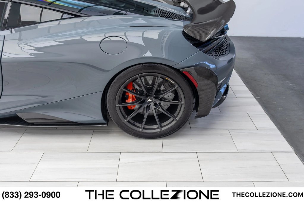 Used 2021 McLaren 765LT photo 21
