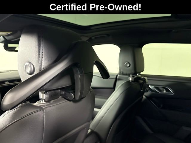 2026 Land Rover Range Rover Velar Dynamic SE