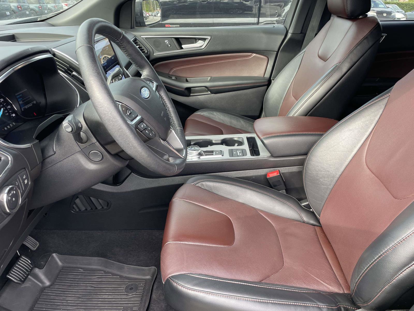 2021 Ford Edge Titanium