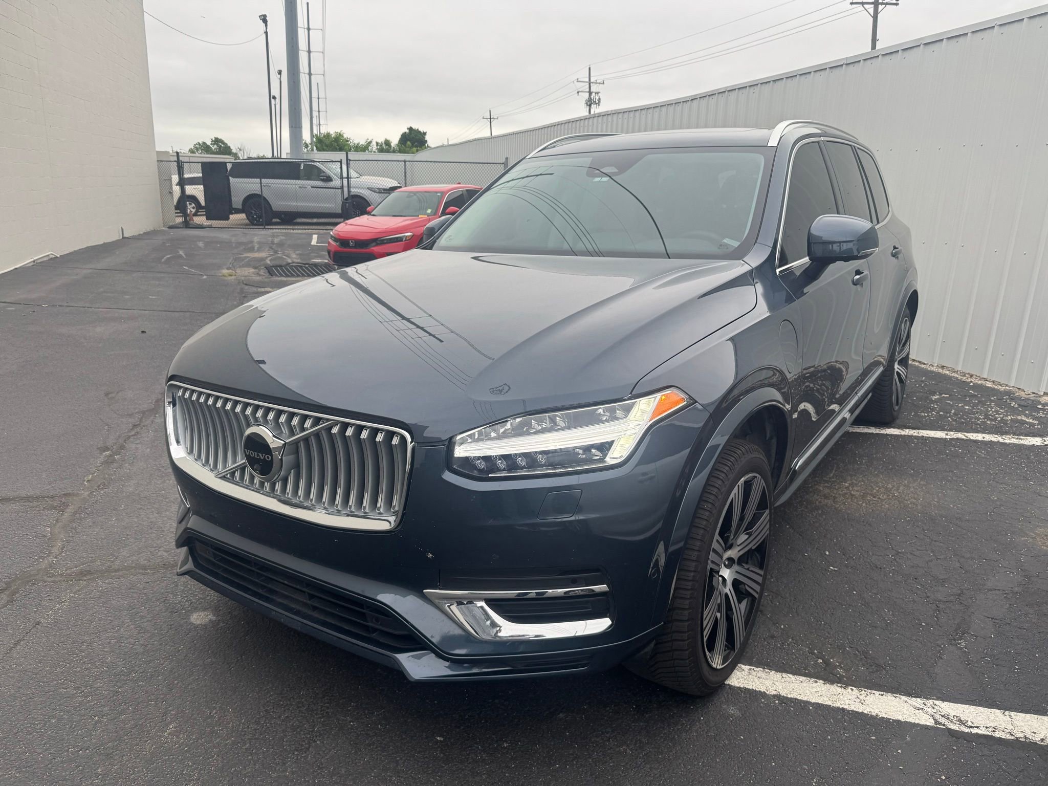 Used 2025 Volvo XC90 T8 Plus w/ Protection Package Premier