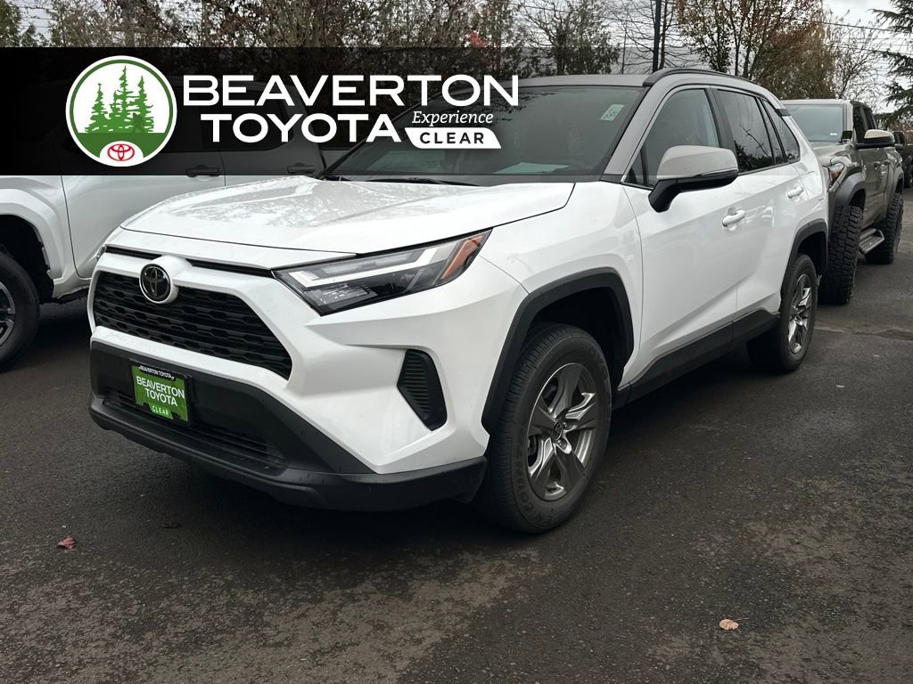 2024 Toyota RAV4 XLE
