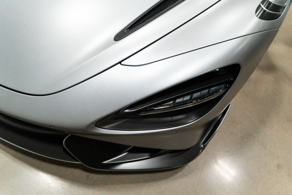 Used 2022 McLaren 765LT photo 10
