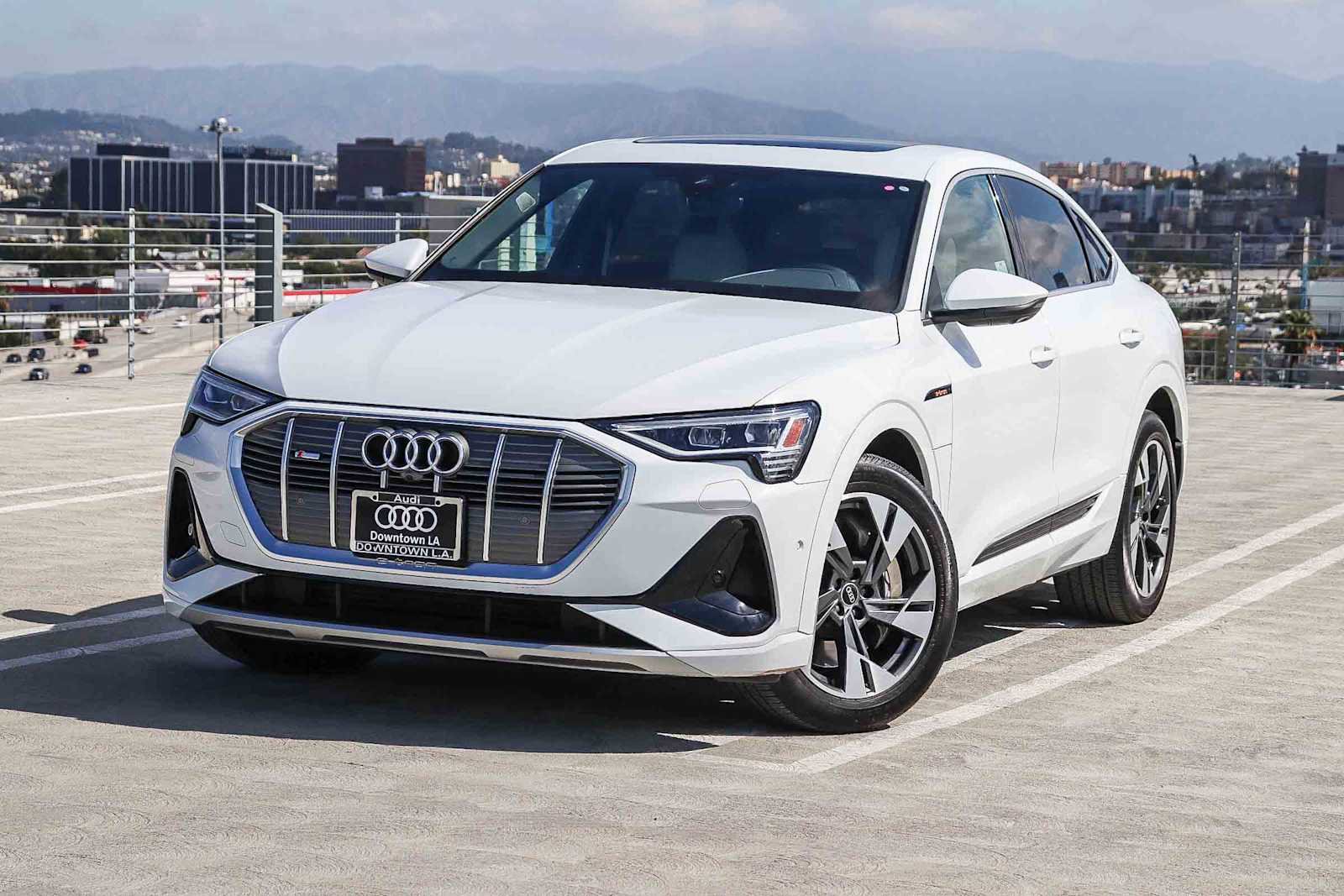 Used 2023 Audi e-tron Premium Plus w/ Premium Plus Package