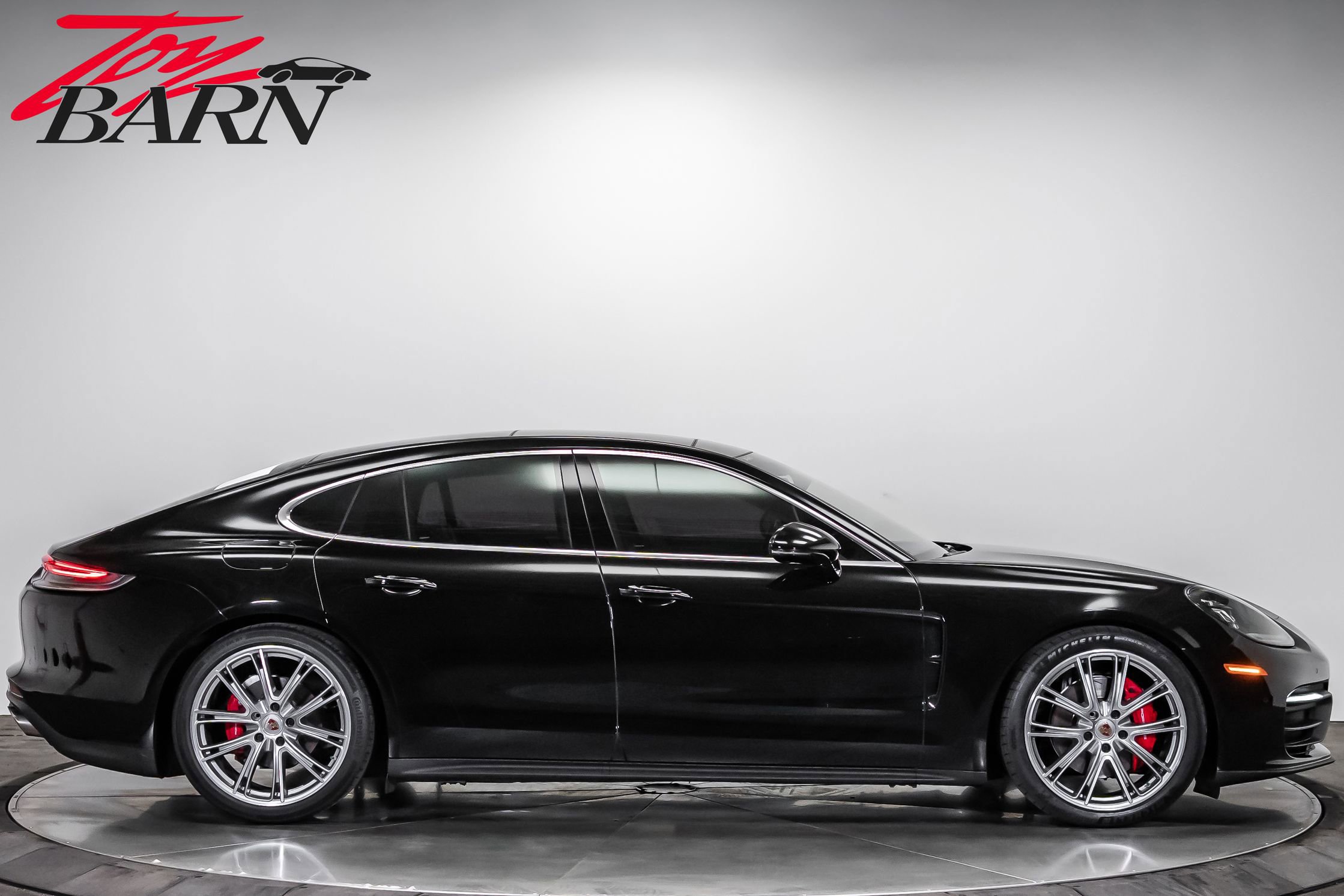 2022 Porsche Panamera 4S