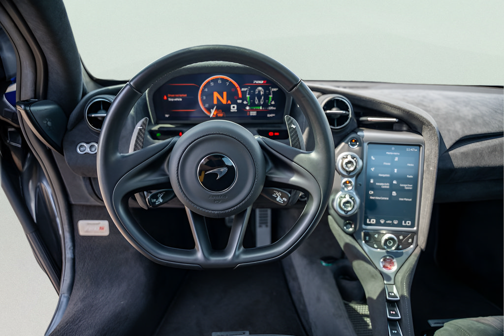 Used 2022 McLaren 720S Spider photo 38