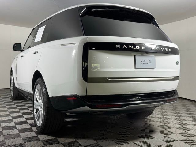 2023 Land Rover Range Rover SE