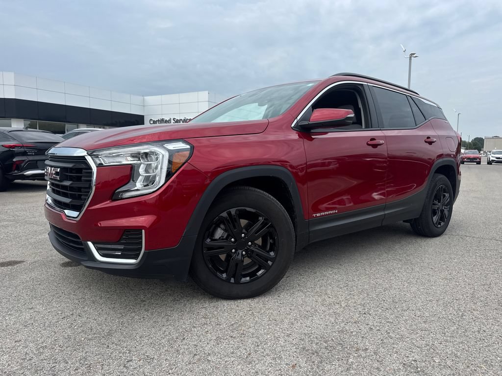 Used 2024 GMC Terrain SLE w/ Driver Convenience Package