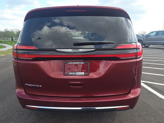 2023 Chrysler Pacifica Touring-L