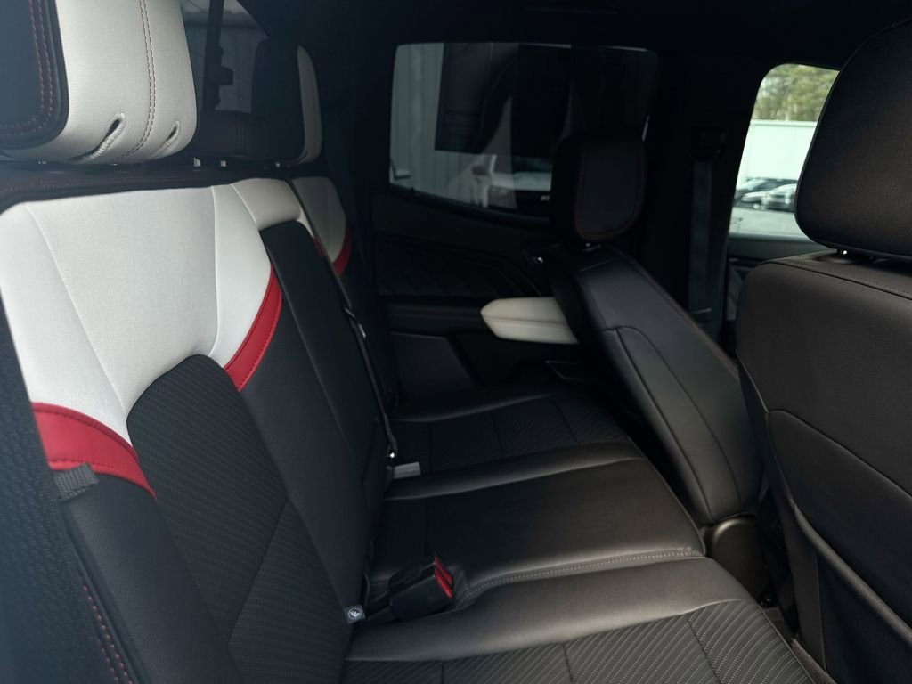 2023 GMC Canyon AT4X