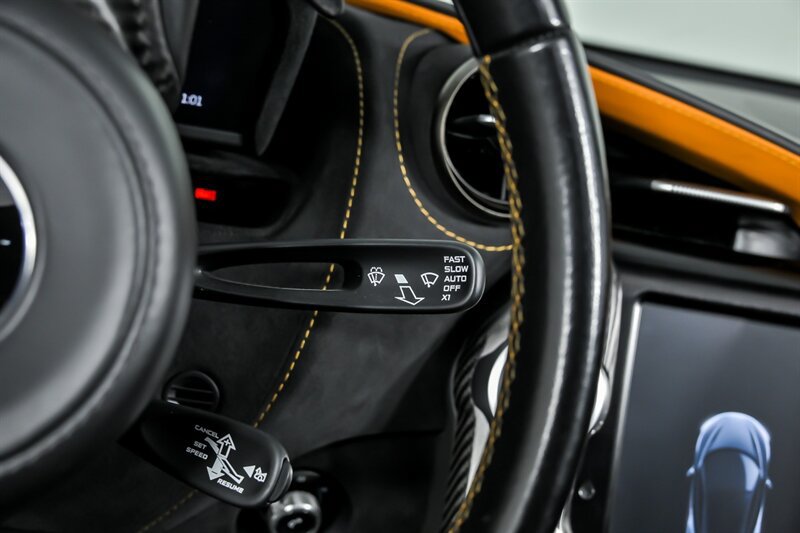 Used 2022 McLaren 720S Performance photo 31