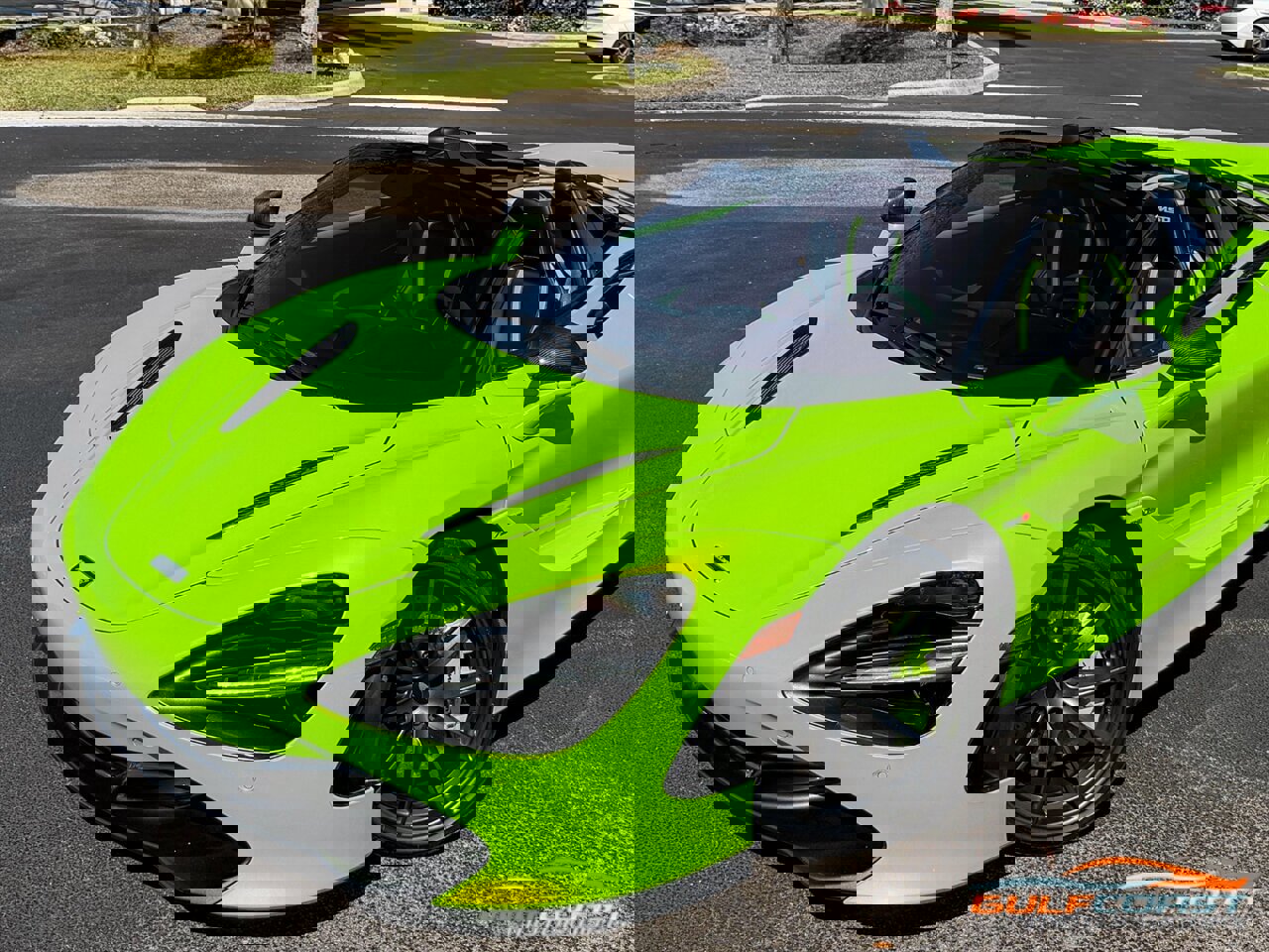 Used 2021 McLaren 720S Performance photo 12