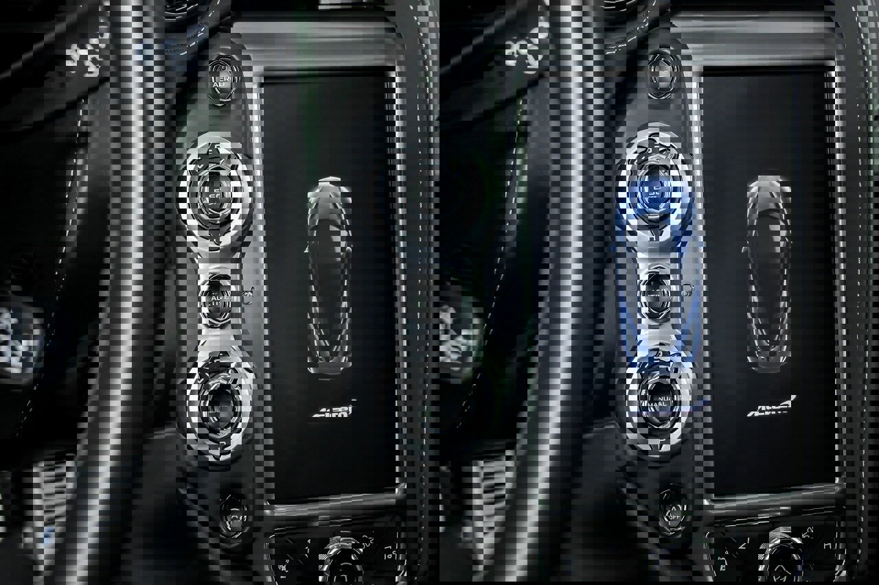 Used 2018 McLaren 720S photo 35