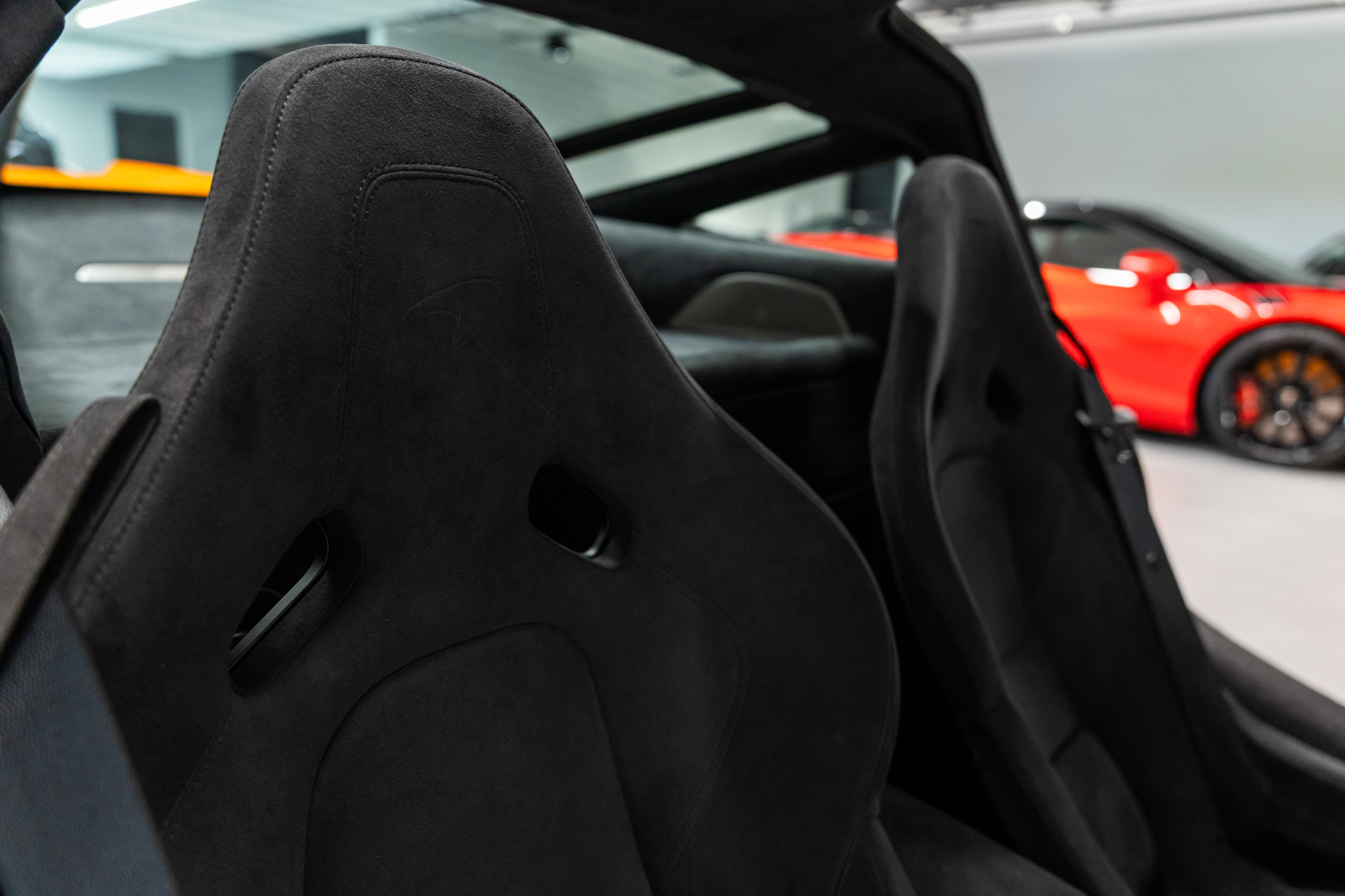 New 2025 McLaren 750S photo 28