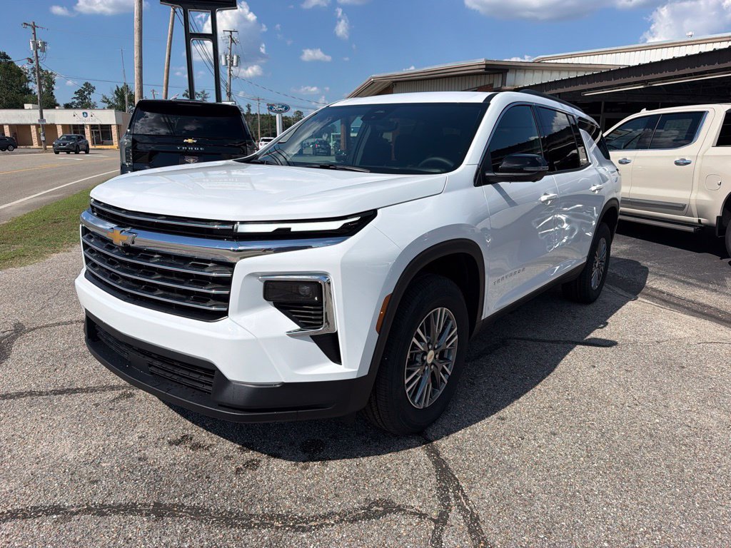 New 2027 Chevrolet Traverse LT w/ Driver Confidence Package