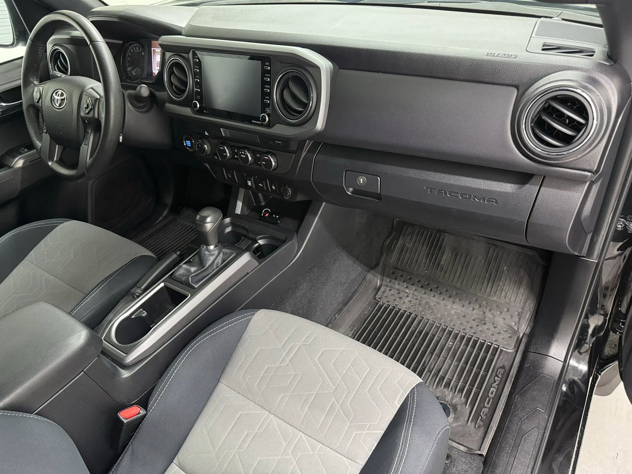 2022 Toyota Tacoma TRD Off-Road