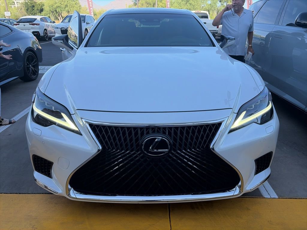 2023 Lexus LS 500