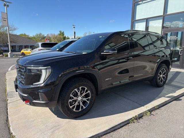 2024 GMC Acadia AT4