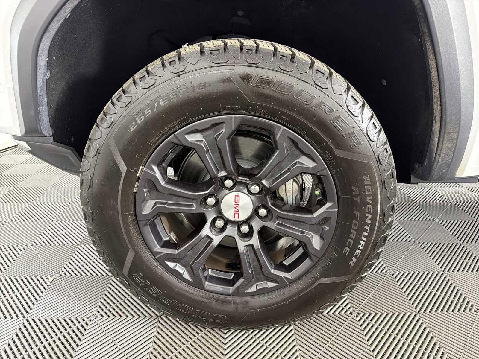 2023 GMC Canyon Elevation