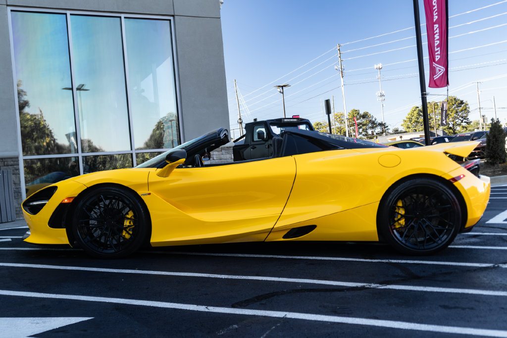 Used 2021 McLaren 720S Luxury photo 19