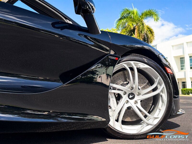 Used 2024 McLaren 750S Spider photo 55