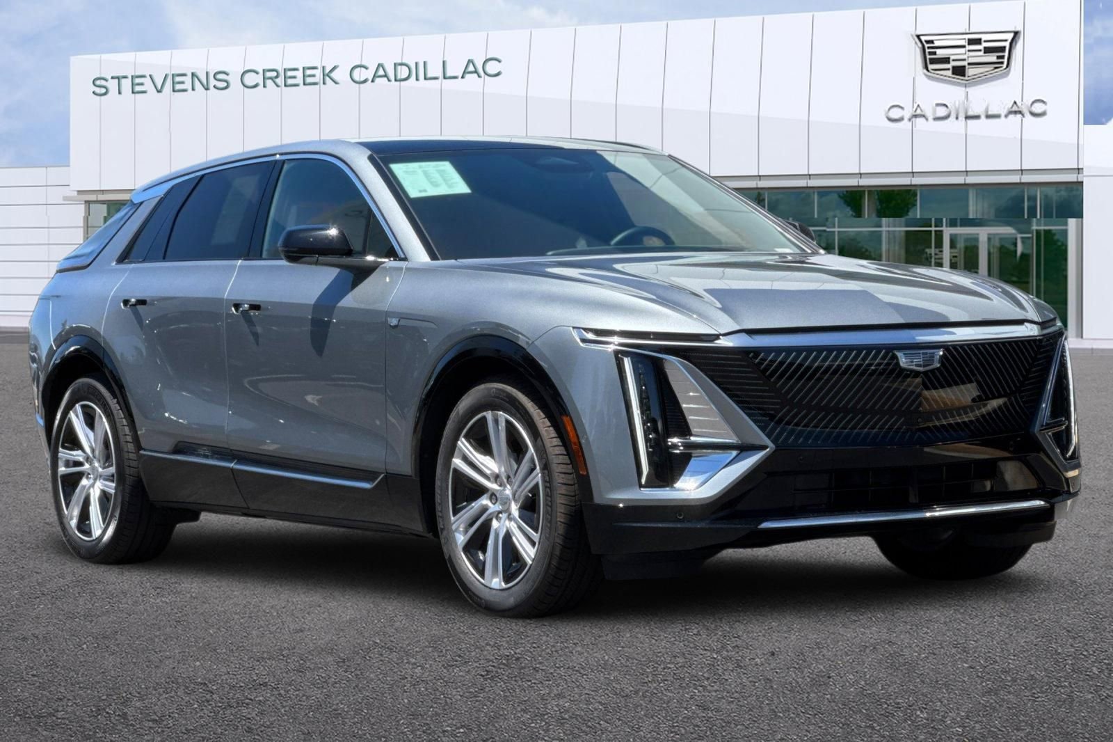 Certified 2024 Cadillac Lyriq Tech w/ Driver Assist Package