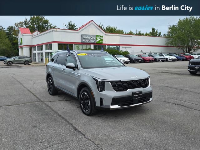 Certified 2024 Kia Sorento S w/ Panoramic Sunroof Package
