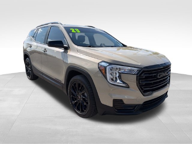 Used 2023 GMC Terrain SLE w/ Driver Convenience Package