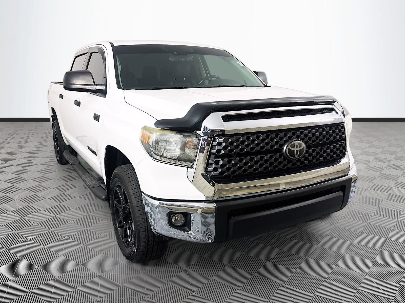 Used 2020 Toyota Tundra SR5 w/ SR5 Leather Package
