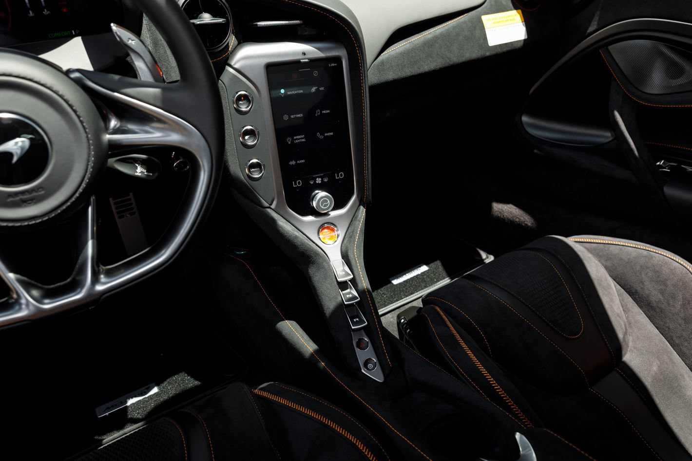 New 2027 McLaren 750S photo 47