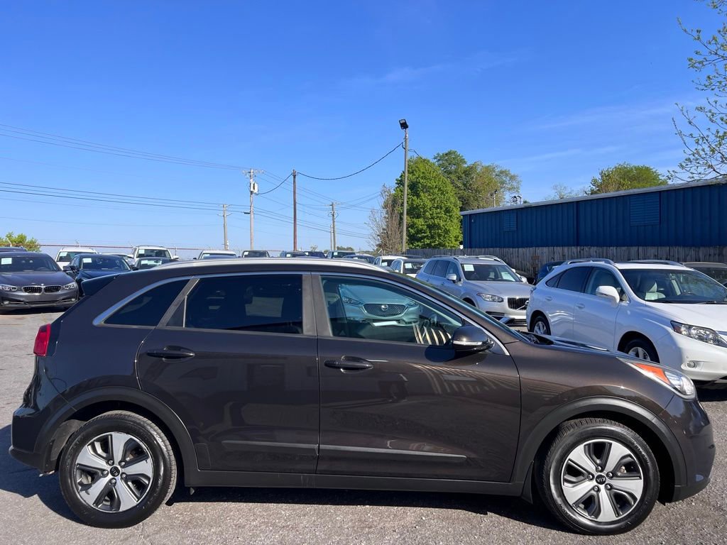 2017 Kia Niro EX
