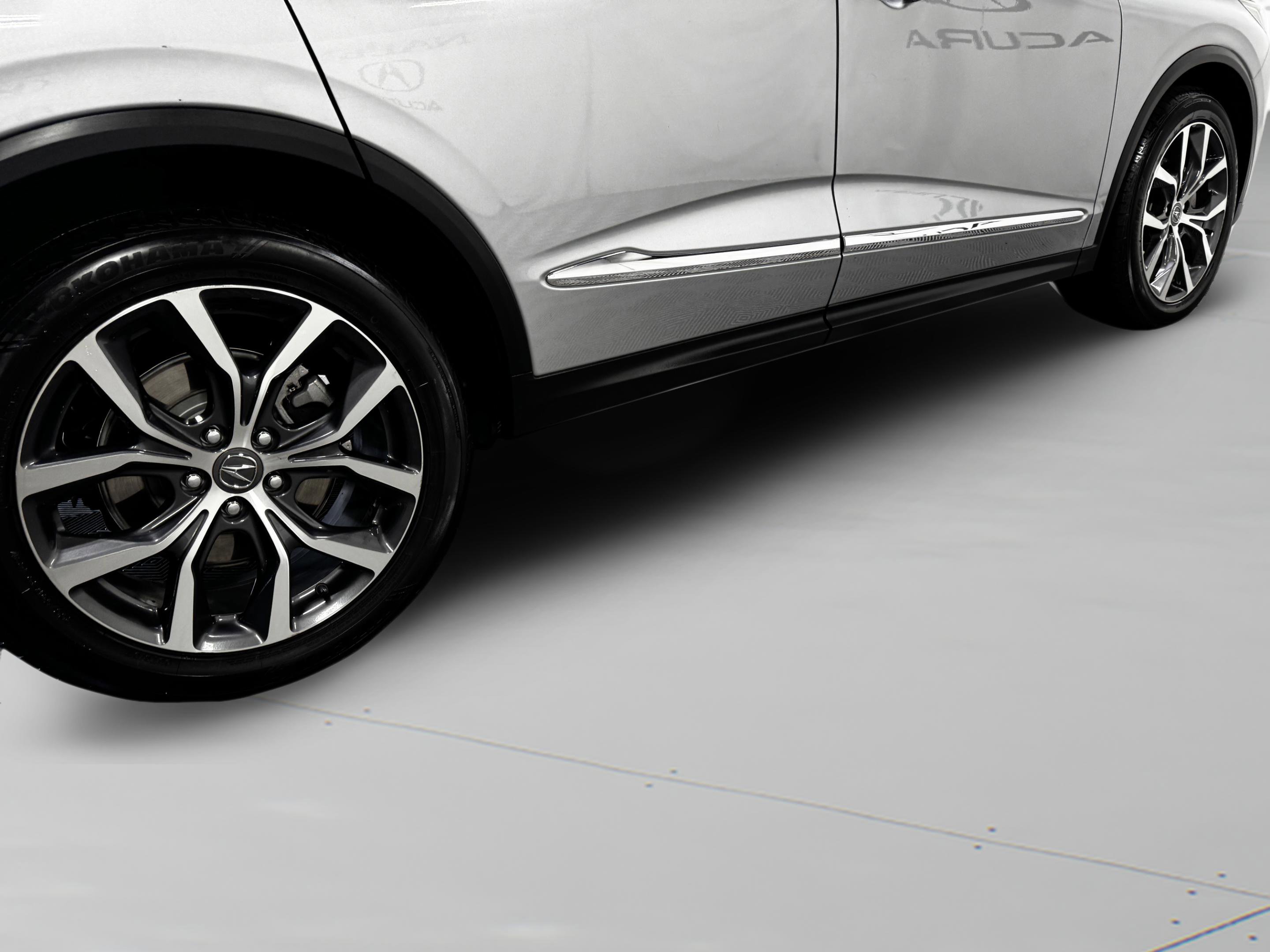 2023 Acura MDX FWD w/ Technology Package