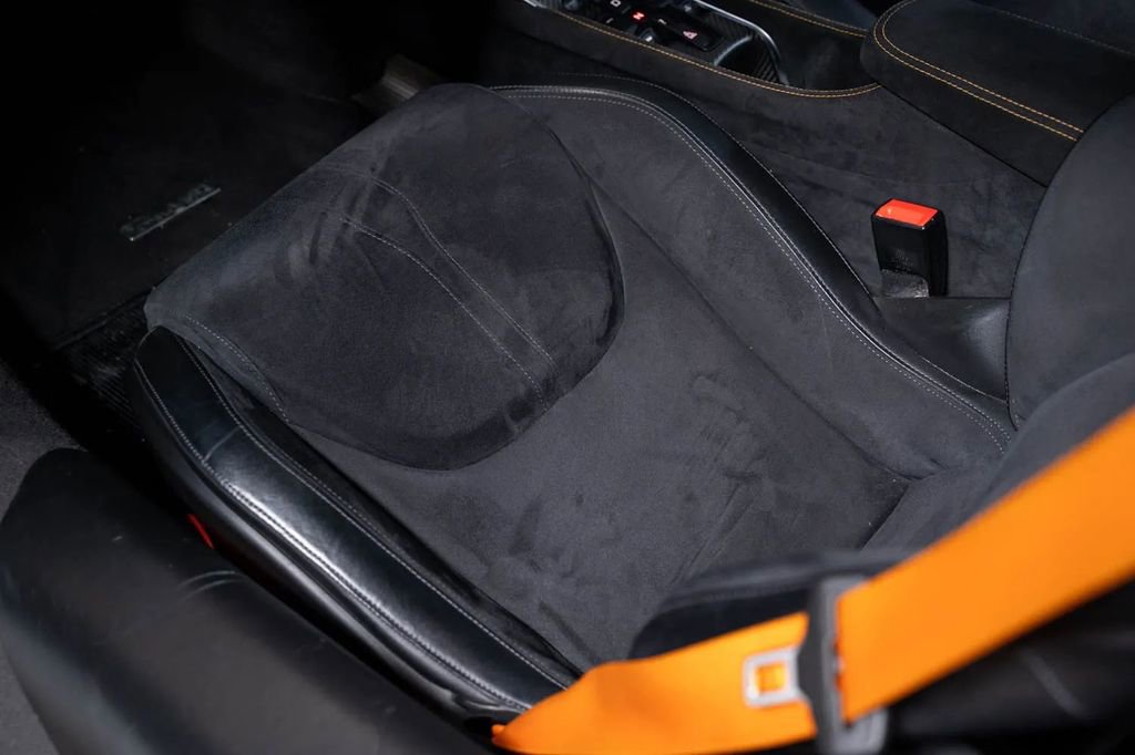 Used 2020 McLaren 600LT Spider photo 39