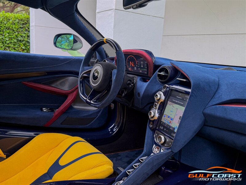 Used 2021 McLaren 765LT photo 39