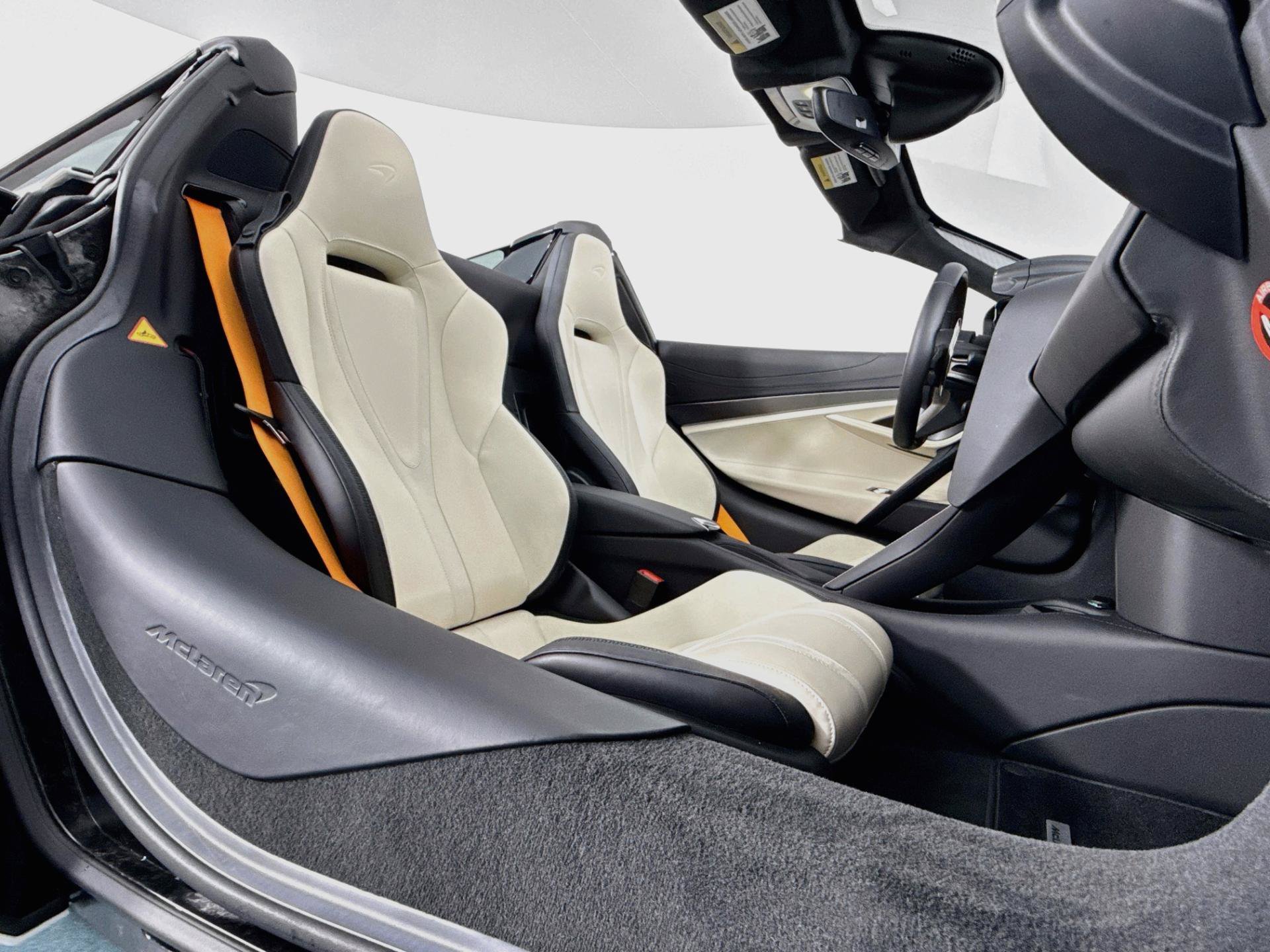 Used 2024 McLaren 750S Spider photo 27