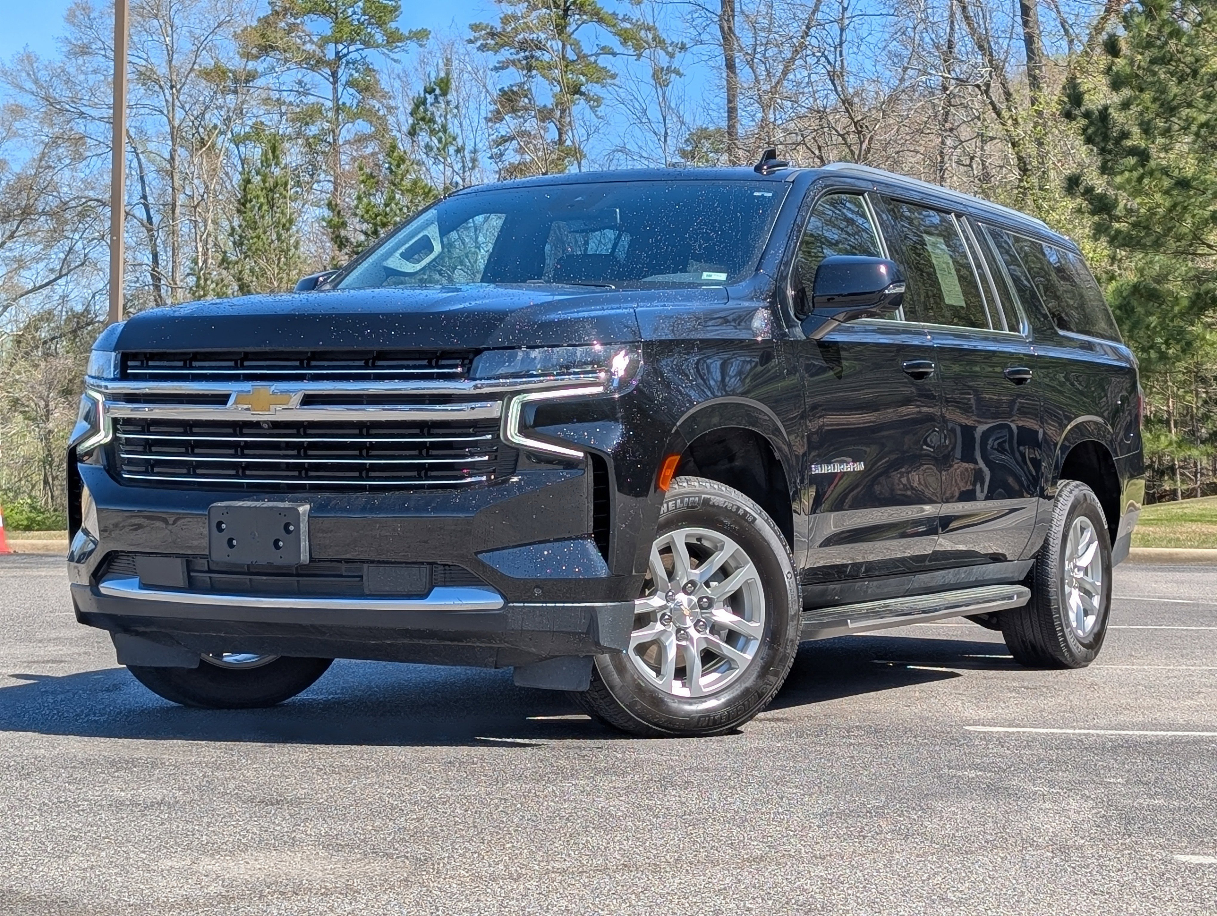 2024 Chevrolet Suburban LT