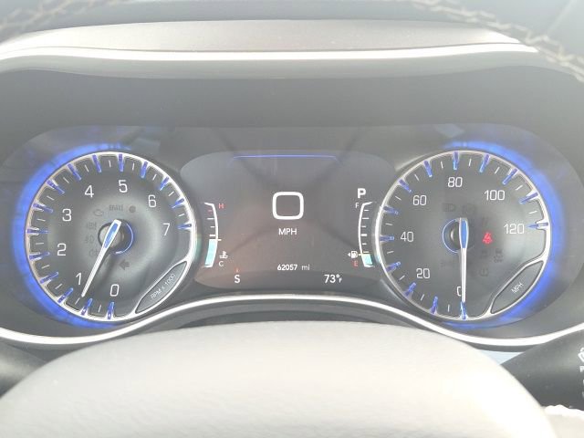 2023 Chrysler Pacifica Touring-L