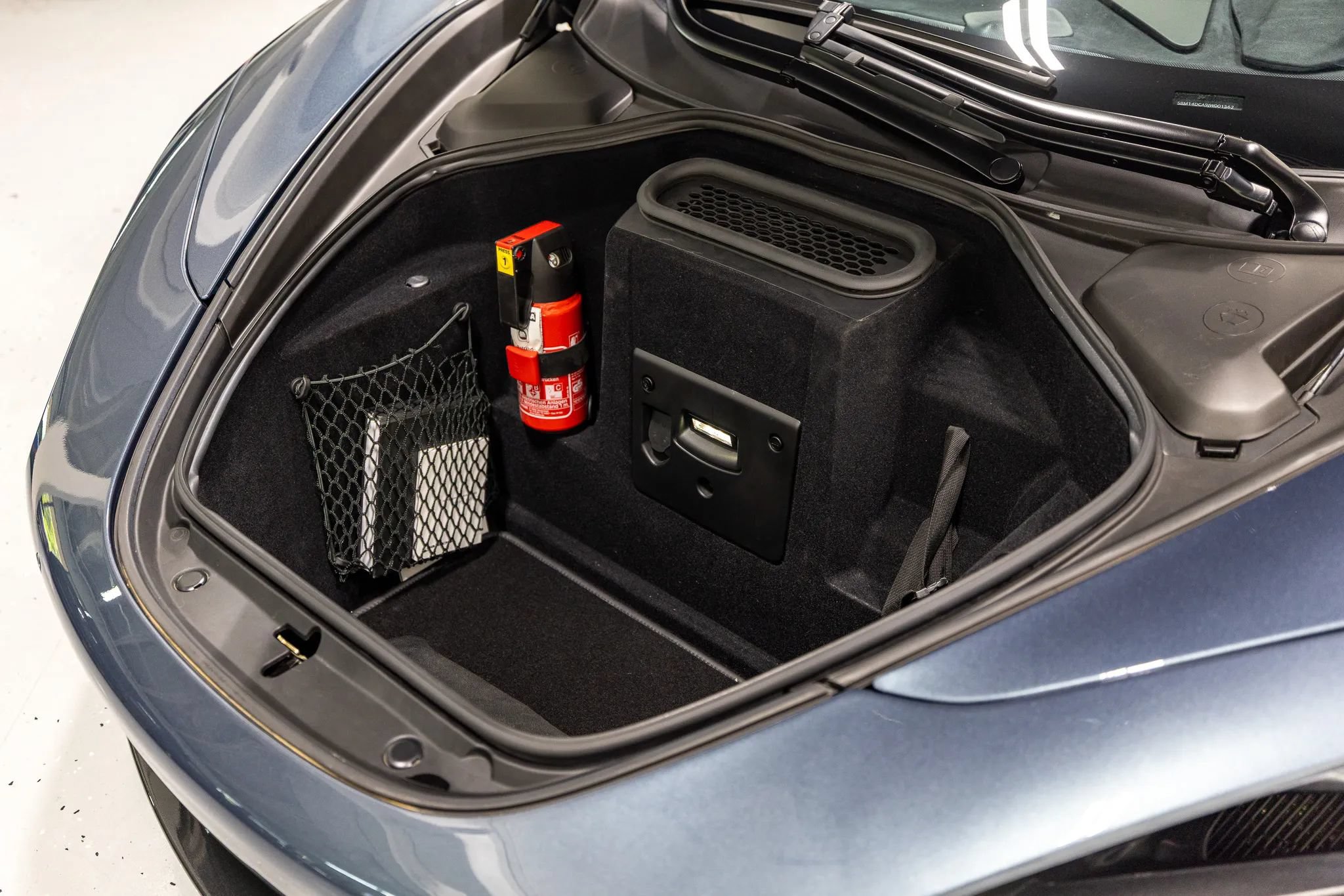 Used 2018 McLaren 720S Performance photo 48